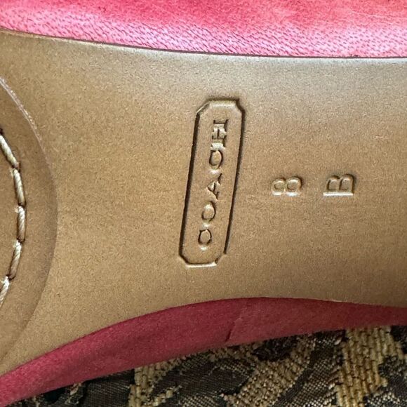 Coach Heels 👠 - Picture 4 of 7